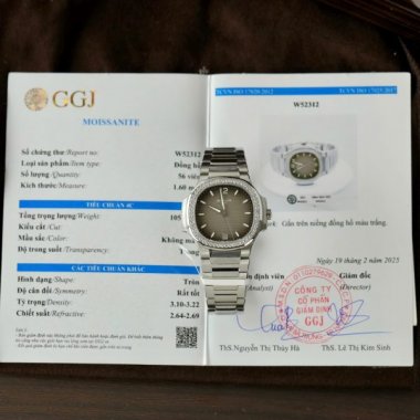 Patek Philippe Nautilus 7118 Copies Watch Gray Dial Custom Diamonds Moissante 3K Factory 35.2mm