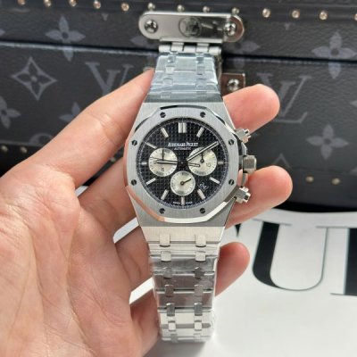 Audemars Piguet Replica Watch Royal Oak 26331 Chronograph Dial Black 41mm