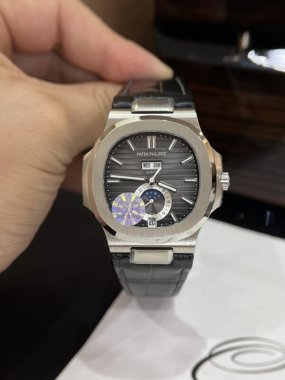 Patek Philippe Replica Watch Nautilus 5726G Black Leather Strap GR Factory 40.5mm