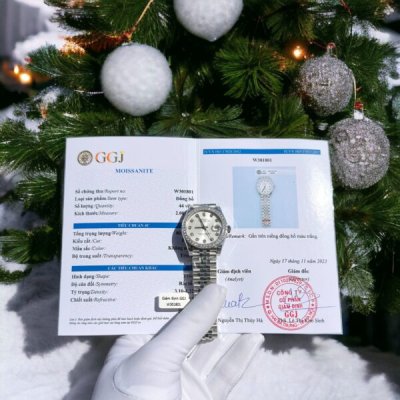 Rolex Fake Watch DateJust White Dial Custom Benzel Moissanite Diamonds 31mm