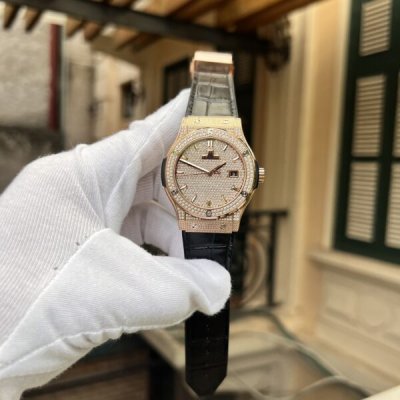 Hublot Classic Fusion King Gold Watch With Full Diamonds HBF Replica Watch 42mm
