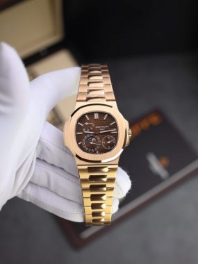 Patek Philippe Nautilus 5712R Replica Watch Dial Brown PPF Factory 40mm