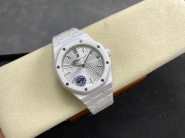 Audemars Piguet Royal Oak 15500 Best Copies Watch White Ceramic APS Factory 41mm