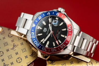 Tag Heuer Best Replica Watch Aquaracer Black Dial Metal Wire 43mm
