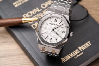Audemars Piguet 15500ST Replica Watch White Dial ZF Factory 41mm