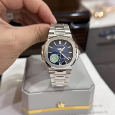 Patek Philippe Replica Watches Nautilus 5726G Blue Dial GR Factory 40.5mm