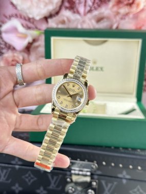 Rolex DateJust 278288 Replica Watch Yellow President Strap 31mm