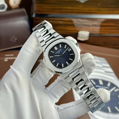 Patek Philippe Best Replica Watch Nautilus 5811 Blue Dial Refined Full Optinos 41mm