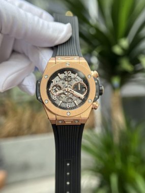 Hublot Replica Watch Big Bang Unico King Gold Rubber Strap BBF Factory 42mm