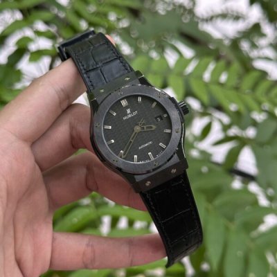 Hublot Classic Fusion Ceramic Carbon Dial Rep 11 Watch JJZ 42mm
