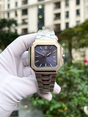 Patek Philippe Cubitus 5821 Best Replica 11 Watch Dial Blue Metal Wire 45mm