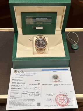 Rolex Rep 11 Watch Day-Date Rose Gold Wrapped Lava Dial 40mm